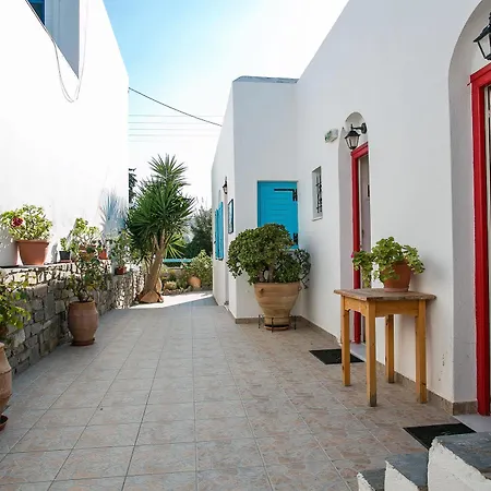 Joseph 3* Parikia (Paros)